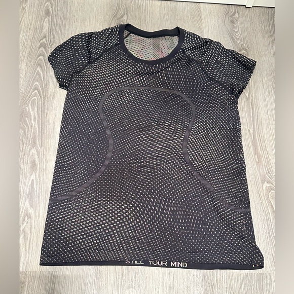 3 Lululemon Swiftly tech TShirts size 12 - Picture 1 of 3